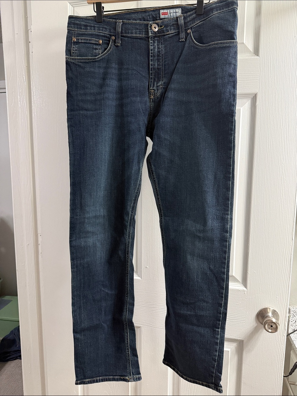 Wrangler Indigo Straight-Leg Men's Jeans